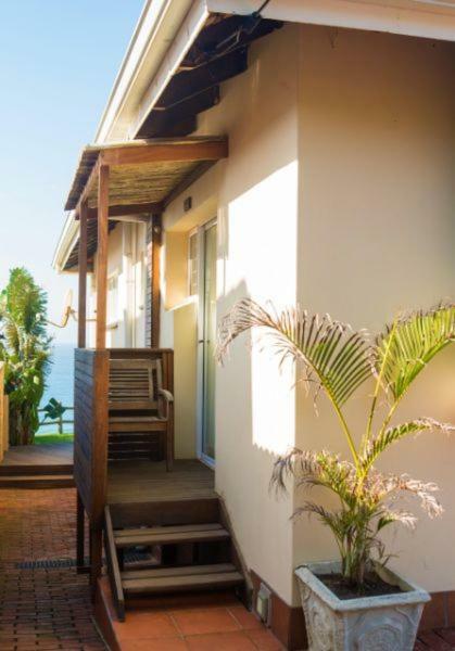 The Tides Inn Bed And Breakfast ダーバン エクステリア 写真